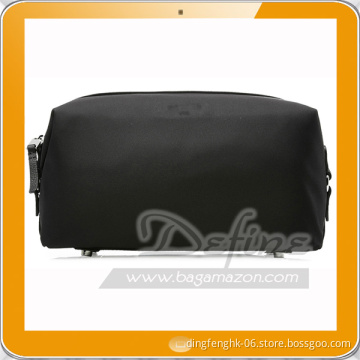 custom logo Polyester Fabric Wash Bag with silvery zipper